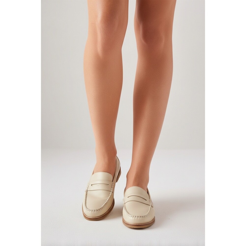 Kayleen Penny Loafer Flats Womens Size 7.5 Beige Slip-On Moc Toe - Picture 2 of 3